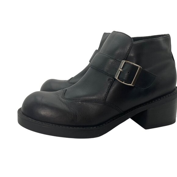 9&Co. Womens 9.5 Black Leather Chunky Ankle Boots Wingtip Buckle Goth Grunge - Picture 1 of 12